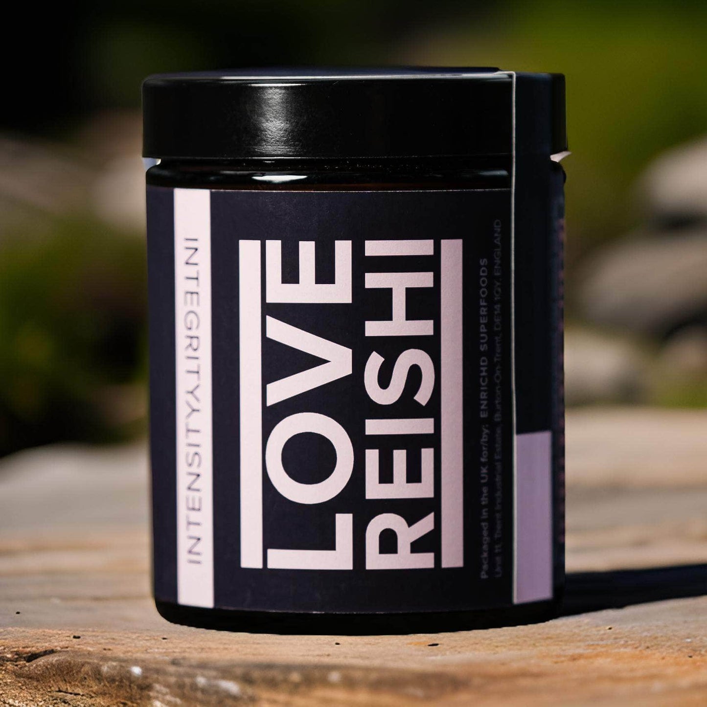 Medicinal Mushrooms Love Reishi Mushroom Powder - 10:1 Dual Extract - Wood-Grown, Semi-Wild Reishi Mushroom Powder | 10:1 Dual Extract | ENRICHD Superfoods